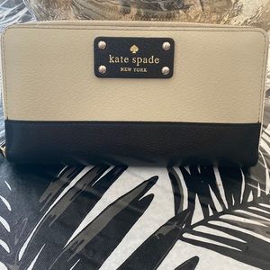 Kate spade wallet